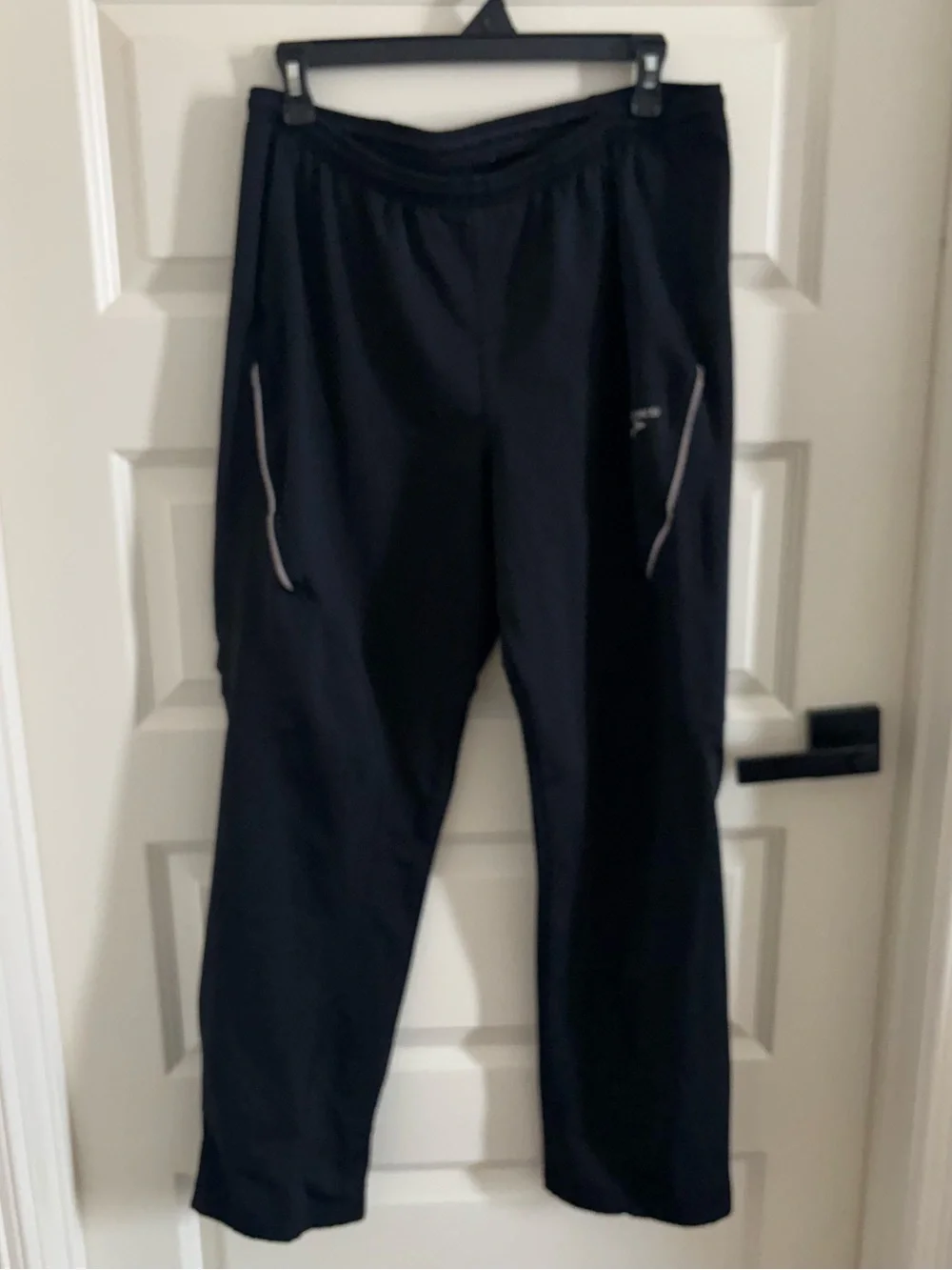Brooks Men's Black Jogger Sweatpants with Reflective Trim